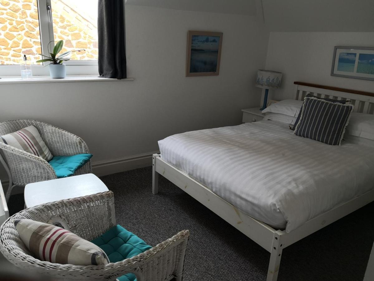 Sunset Guest House Hunstanton Exteriör bild A room at the hotel