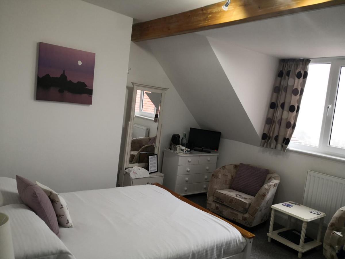 Sunset Guest House Hunstanton Exteriör bild A room at the Old Post Office