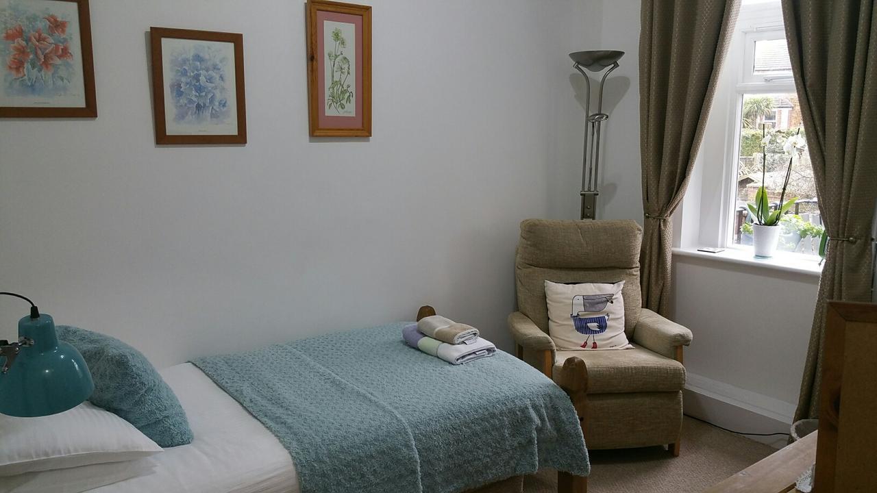 Sunset Guest House Hunstanton Exteriör bild A room at the hospice